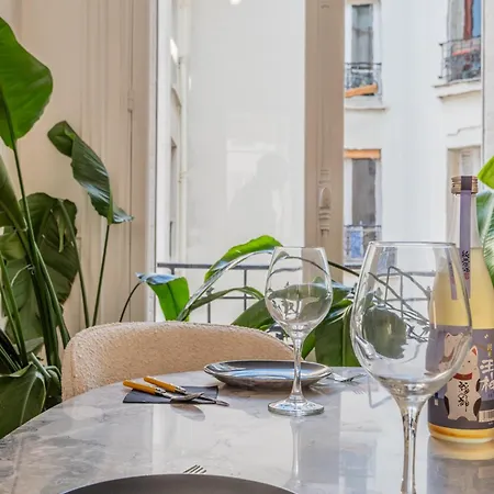 Daire Parisian Escape And Jacuzzi And Vibes Paris